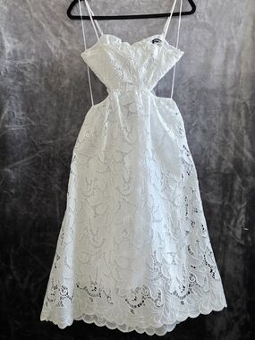 Express White Lace Midi Dress with Spaghetti Straps XXS